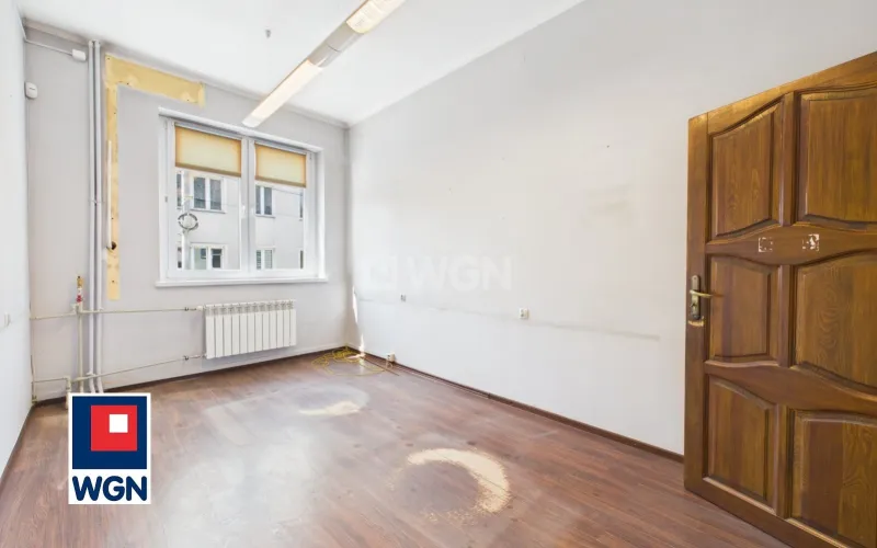 Lokal usługowy na  wynajem Lipno - REPREZENTACYJNY LOKAL BIUROWO-USŁUGOWY W CENTRUM LIPNA
